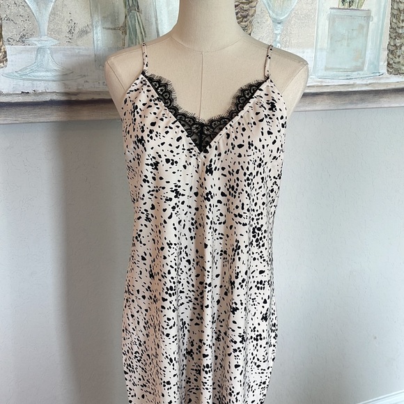 NWT A New Day Dalmatian Print Slip Dress 🖤 sz Small - Picture 4 of 10